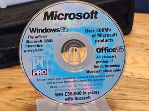 ULTRA RARE: Microsoft Windows 95 Interactive Demo and Sampler (PC Pro Variant) - Picture 1 of 1