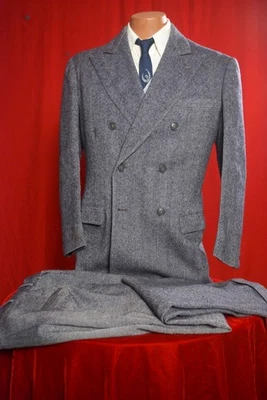 Vintage 1940s Double breasted Grey 2 piece men's suit by Glasgow Tailors 38-40R - Image 1 of 4