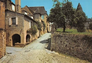 24 SARLAT - Picture 1 of 2