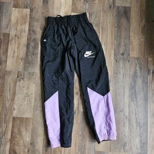 Nike Sportswear Heritage Big Kids' (Girls') Woven Pants Medium Black Purple  - Picture 1 of 10