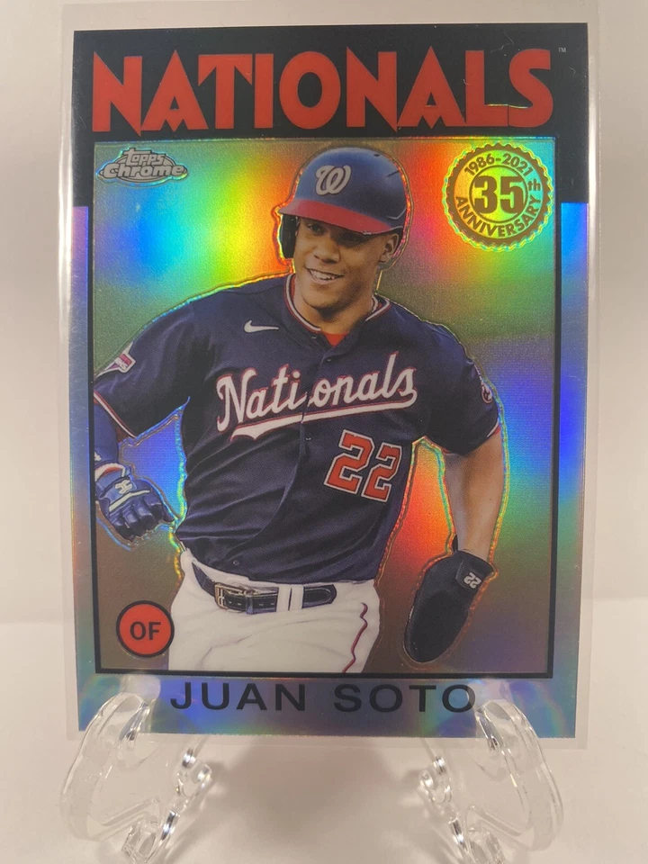 2021 Topps Chrome Juan Soto 1986 Topps 35th Refractor Insert - Image 1 of 1