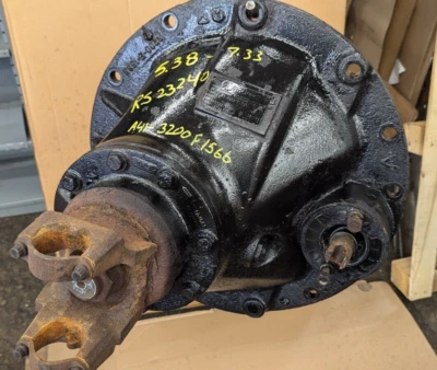 Diferencial trasero Rockwell RS23240 5,38 2 velocidades buen usado 41 eje estriado Foto 1 de 4