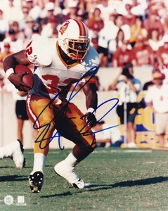 TAMPA BAY BUCCANEERS ERRICT RHETT SIGNED 8 X 10 PHOTO - Picture 1 of 1