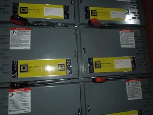 Square D QMJ364T 200A 3P 600V Twin Fusible Panelboard Switch Surplus Take-Out - Picture 1 of 4