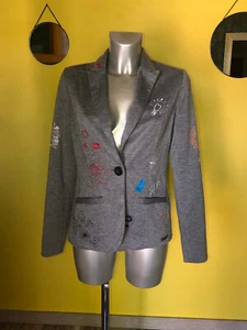 Adorable Gray Jacket With Embroidery Mid Season DESIGUAL Size 38 BRAND NEW - Picture 1 of 5