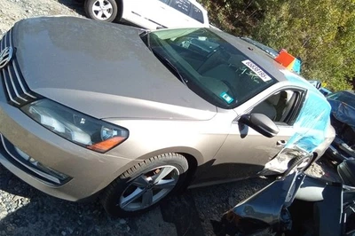 2015 Volkswagen Passat Automatic Transmission OEM 128K Miles - LKQ435061266 - Image 1 of 4