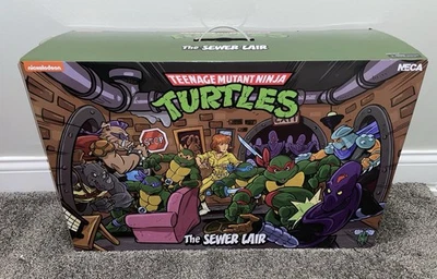 NECA TMNT Teenage Mutant Ninja Turtles dibujos animados LA GUARIDA DE ALCANTARILLA DIORAMA completo Foto 1 de 4