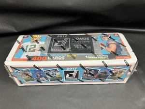 2017 Panini Donruss NFL Football sigillato Factory Set Mahomes McCaffery RC + bonus - Foto 1 di 11