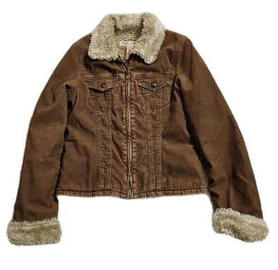 Chaqueta de camionero de pana para mujer Abercrombie & Fitch cuello y puño Sherpa talla M Foto 1 de 4