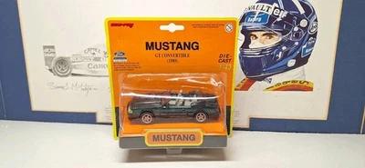 NEWRAY - 1989 MUSTANG GT CONVERTIBLE - GREEN  - 1/43 SCALE MODEL CAR / TOY - Image 1 of 4