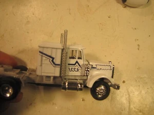 Lionel Diecast Traktor, NP Box - Bild 1 von 5