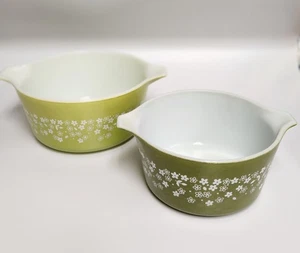 Vintage Pyrex Spring Blossom Casserole Set 474-B 475-B Crazy Daisy - Picture 1 of 4