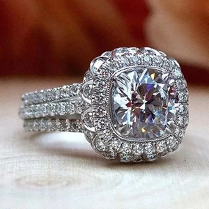 2Ct Round Cut Lab Created Women's Halo Engagement Ring 14K White Gold Plated - Picture 1 of 3