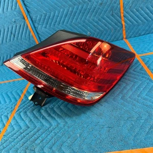 2005-2010 Toyota Avalon Right Passenger Side Tail Light Taillight Lamp OEM - Foto 1 di 11