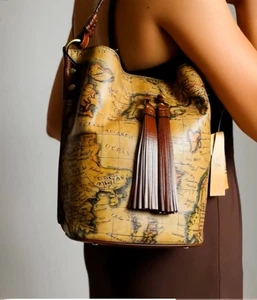 Patricia Nash Octavia Elisa Bucket Bag europäische Karte Leder Kordelzug Neu mit Etikett - Bild 1 von 11