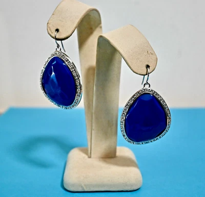 NUEVO EN CAJA $195 MIRIAM SALAT Resina Circonita cúbica Pepita Esterlina Pendientes Colgantes Azul Real Foto 1 de 4