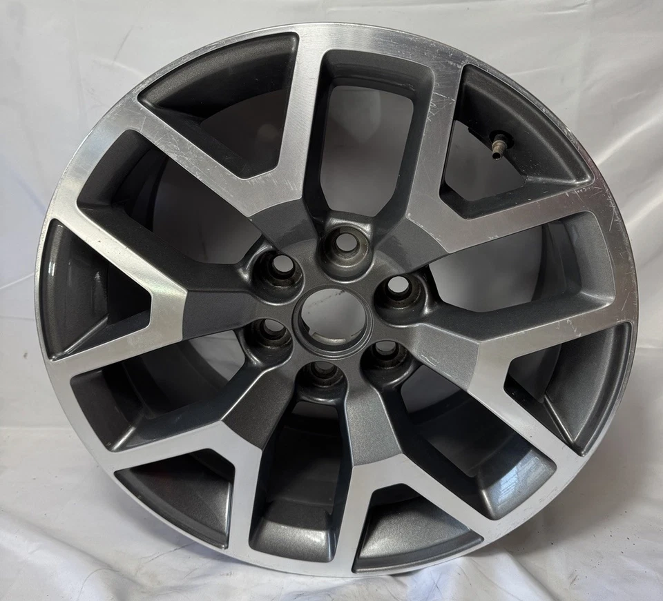 GMC CANYON 2015-2022 Chevy Colorado 17" Wheels Rims OEM 5692 Machined 6x139.7 - Image 1 of 4