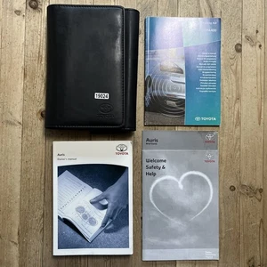 06-12 TOYOTA AURIS OWNERS MANUAL HANDBOOK PACK AND WALLET 2010 Ref19024 DAMAGE - Picture 1 of 23