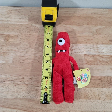 Yo Gabba Gabba Red MUNO Cyclops Styrofoam Plush 9 Inch NWT 2010 Cover