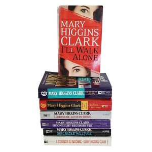 MARY HIGGINS CLARK Books Lot of 7 Mixed Titles Murder Suspense Mystery Thriller - Picture 1 of 9