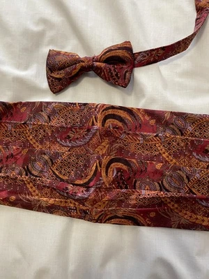 Maroon Paisley Formal Bow Tie Cummerbund Set-Silk-Hook Loop Closure - Image 1 of 4