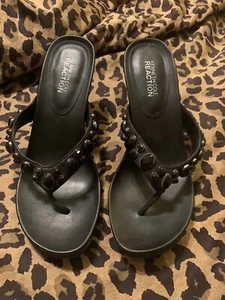 Kenneth Cole Reaction Womens Jewel Flip Flops W/ Heel BLACK W/ Black Stones - Picture 1 of 4