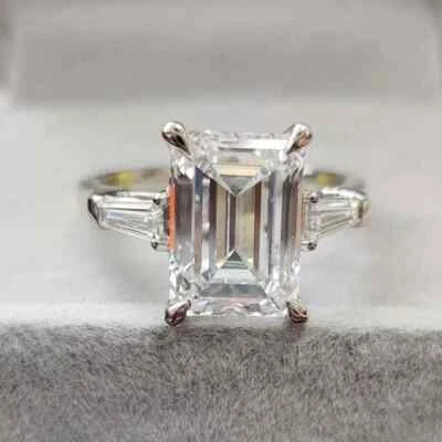 2.99Ctw Emerald Cut Moissanite Three Stone Engagement Ring 14K White Gold Plated - Изображение 1 из 4