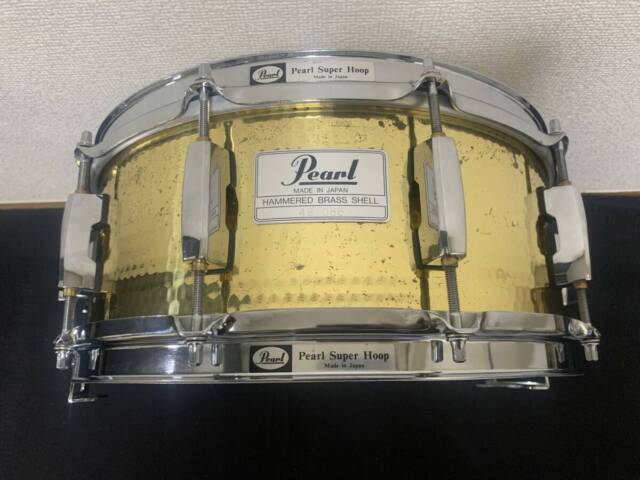 Good Condition Pearl 90S Hammered Brass Shell 14 5.5 Bh-5214 Snare