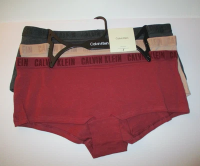 Calcinha Calvin Klein feminina masculina algodão stretch tamanho grande 3 pares - Imagem 1 de 3