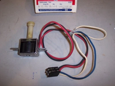 NOS Delco Converter Clutch Solenoid Assembly 8639900 for 1984 - 1990 TH200R4 - Image 1 of 2