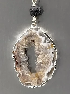 Collar Colgante Rebanada Ágata Druzy Tono Plata Piedra Lava Estilo Boho Foto 1 de 4