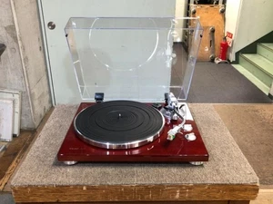 (Free Shipping) TEAC TN-350 Belt-Drive Turntable Cherry, Operation Confirmed. - Picture 1 of 11