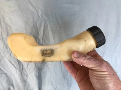 UT-20769 UT20769 Homelite 25CC Easy Reach String Trimmer FUEL GAS PETROL TANK - Image 1 of 4