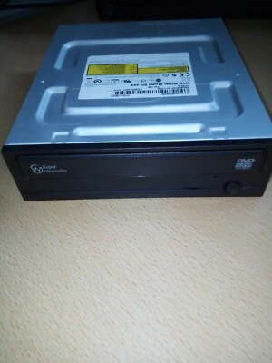 DVD Writer Model SH-224 (5.25 inch bay mount) SATA connection - Image 1 of 3