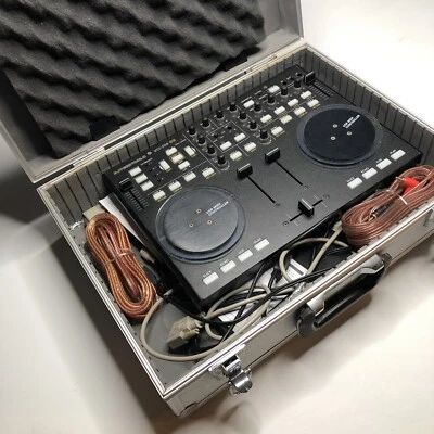 DJ Tech Tools VCI-100 SE DJ Decks USB MIDI Controller + Insulated Hard Case - Image 1 of 4