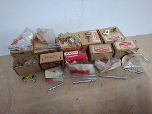 VARIOUS NOS TOYOTA トヨタ CARBURETOR PARTS CORONA RT40 RT60 RT80 HILUX RN10 2R - Picture 1 of 1