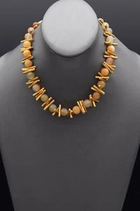Vintage Gold Plated Agate Beaded Toggle Necklace 17 Inches - Picture 1 of 5