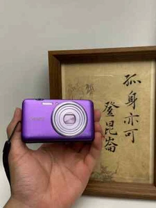Sony Cyber-shot DSC-WX9 16.2MP 5X Optical Zoom Digital Camera Pueple - 90% New - Picture 1 of 5