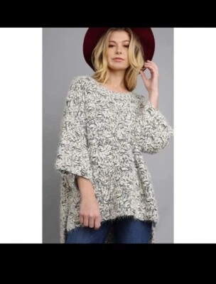 Suéter holgado tejido grueso Umgee para mujer talla mediana acogedor jaspeado negro blanco  Foto 1 de 4