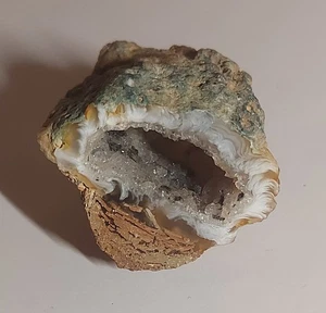 Agate Geode With Quartz Crystal Cave 32.5g - Bild 1 von 3