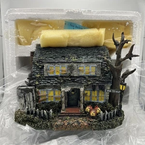 Hawthorne Village of Horror Classics A Nightmare On Elm Street 842 Elm Street - Bild 1 von 10