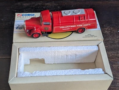 CORGI CLASSICS 1:50 WHITE TANKER - VOLUNTEER FIRE DEPT 98452 Boxed MIB - Image 1 of 2