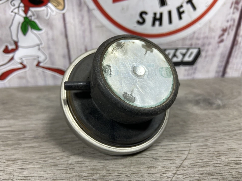 CONTROLE REGULADOR DE VÁCUO VÁLVULA EGR CHEVY GEO TRACKER 91-95 NO.18112-60B00 - Imagem 1 de 4