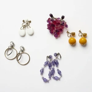 Lot of 5 Pairs Clip On Earrings Gold Silver Tone Purple White Yellow Red Beads - Picture 1 of 9