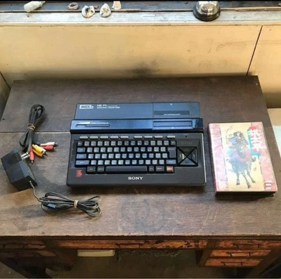 MSX2 SONY HB-T7 HIT BIT Home Computer Giappone Vintage Testato Funzionante - Immagine 1 di 4