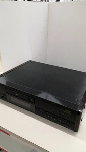 Sony CDP-555ESA CD-Player schwarz #BE08202 - Bild 1 von 4