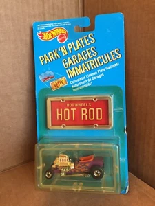 HOT WHEELS PARK N' PLATES T-BUCKET HOT ROD UNGEÖFFNET AUF INTERNATIONALER KARTE - Bild 1 von 9