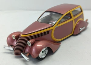 Ertl Diecast 1999 American Muscle Posies  1:24 Model Car USA - Picture 1 of 15