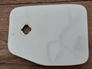 Nissan Vanette Cargo / Serena C23 96-01 Fuel Filler Door Flap White ♻️ - Picture 1 of 4