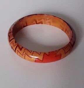 ACCESSOIRES & DAZ BRACELET EN BOIS PEINT VERNI DIAMÈTRE 7,0CM / LARGEUR 1.5CM A4 - Picture 1 of 4